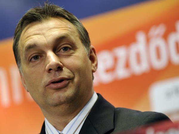 Két éve nem volt ilyen erős a Fidesz, Vona a legnépszerűbb ellenzéki politikus