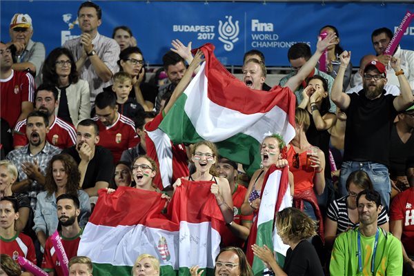 Vizes vébé: elverték az oroszokat a magyar vízilabdások, bejutottak az elődöntőbe