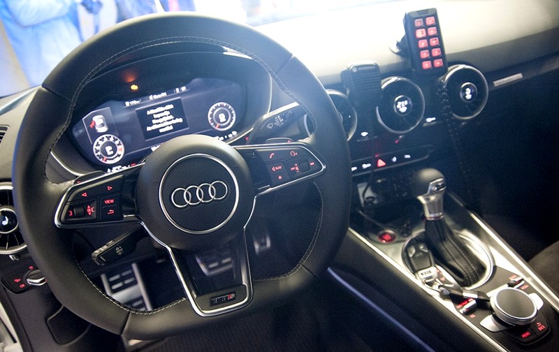 Új Audi TTS Coupét kapott a rendőrség