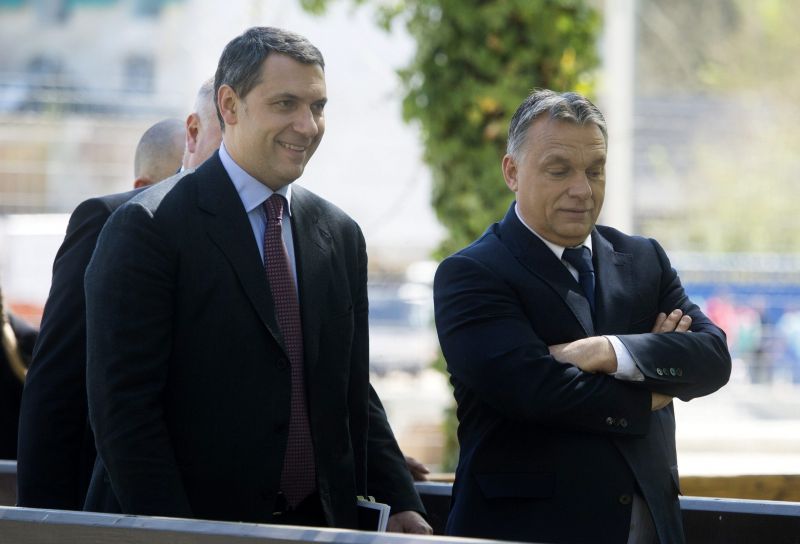 Lázár megkezdte Orbán támadását