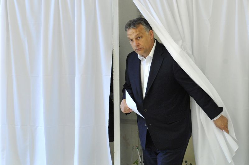 Orbán Pokorni "angyali türelmét" méltatta