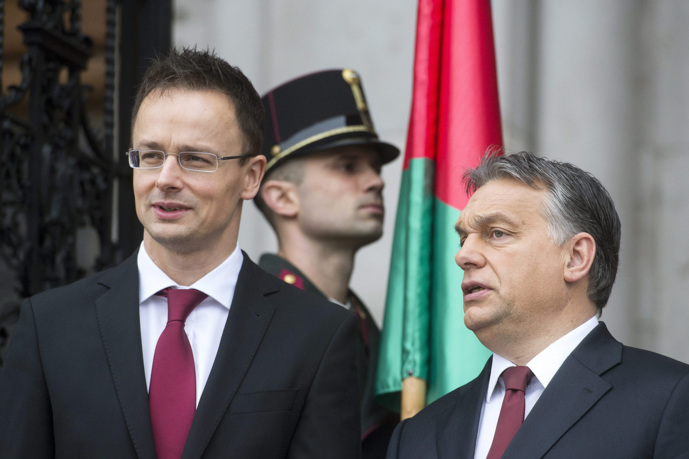 Orbán és Szijjártó a híradók sztárjai