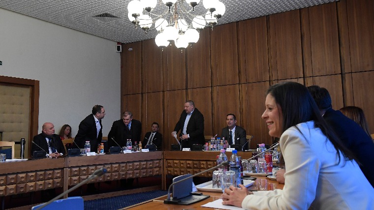 Ma sem vett részt a Fidesz a nemzetbiztonsági bizottság ülésén, mert az a párt szerint "kampánycélokat szolgál"