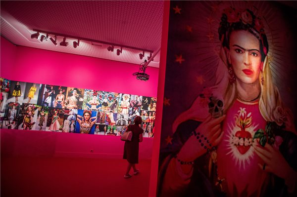 Szombaton nyílik a Frida Kahlo-kiállítás a Nemzeti Galériában