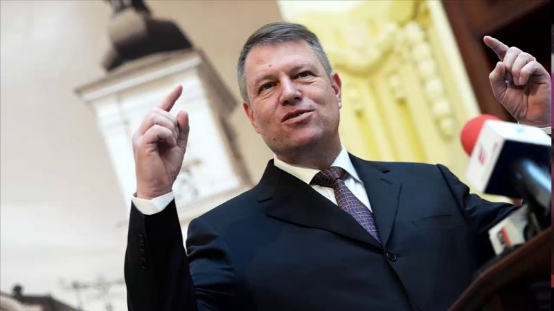 Felfüggeszthetik a román államfőt