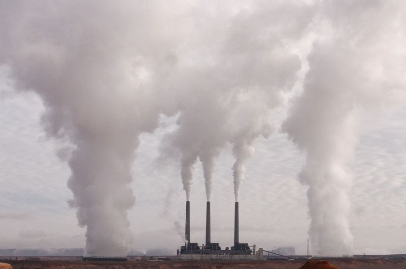 Forronganak a környezetvédők: az Egyesült Államokban megszüntették a szénerőművek szövetségi tiltását