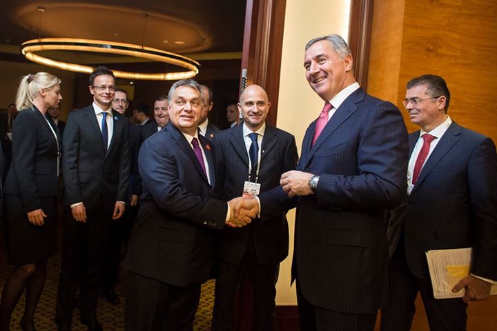 Úristen, nem Orbáné, hanem Szijjártóé a glória!
