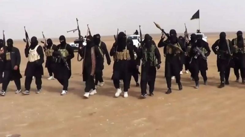 350 ISIS-terroristát likvidáltak az amerikaiak
