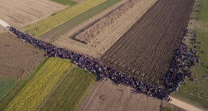Rengeteg migráns érkezik a Balkánra napokon belül