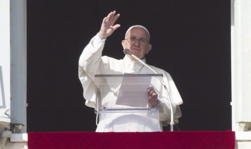 Ferenc pápa: Szégyenteljes hallgatás mellett zajlik a keresztényüldözés