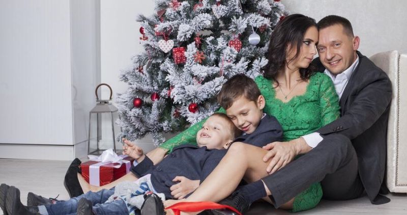 A Rogán-család kimaxolta a karácsonyi fotózást