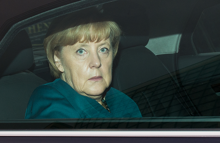 A németek 79 százaléka a pokolba kívánja Merkel menekültpolitikáját