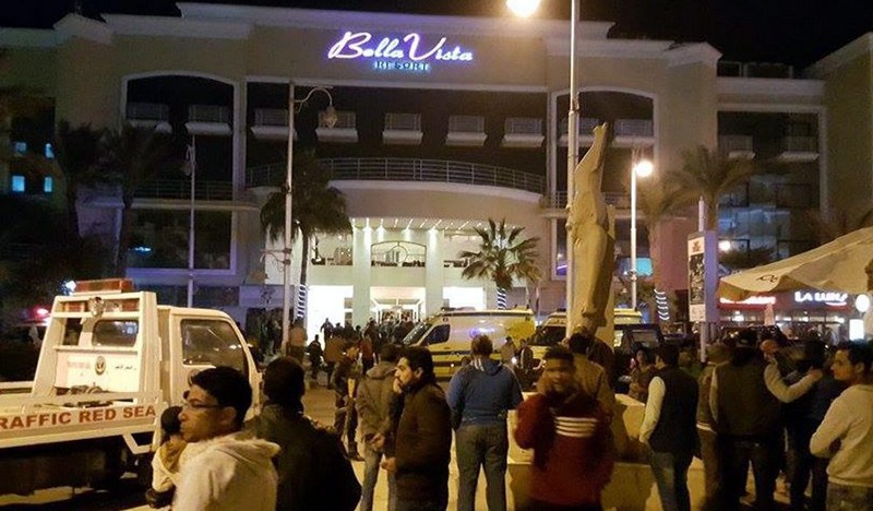 Fegyveresek támadtak meg egy hurghadai szállodát