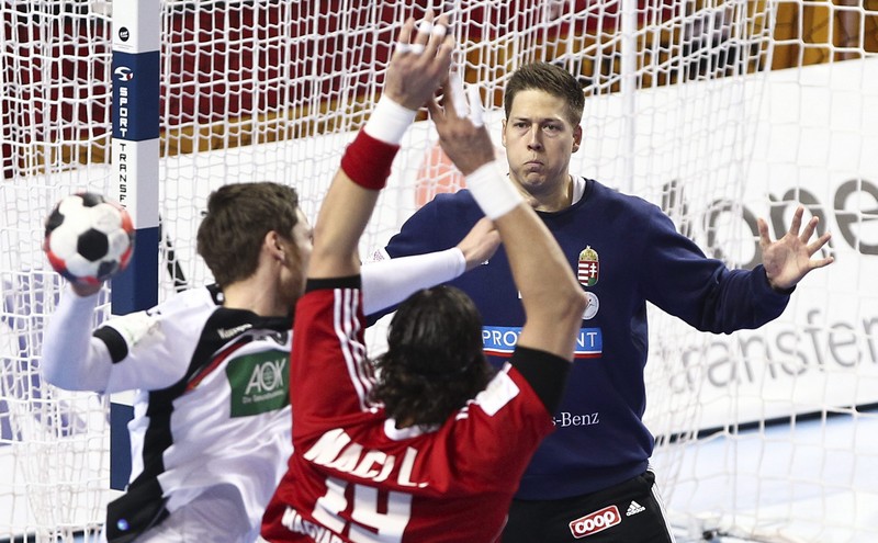 Tízgólos vereséggel kezdte a magyar csapat a középdöntőt