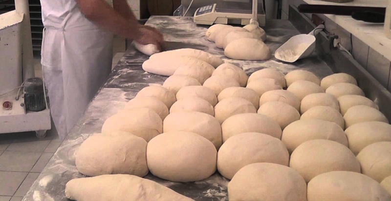 Újabb KLIK-botrány: ne süssék meg a péktanulók a kenyeret