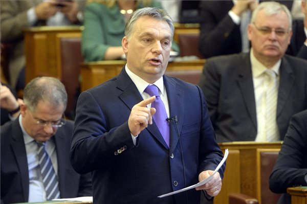 Orbán: Visszaverjük az új migránselosztási mechanizmust