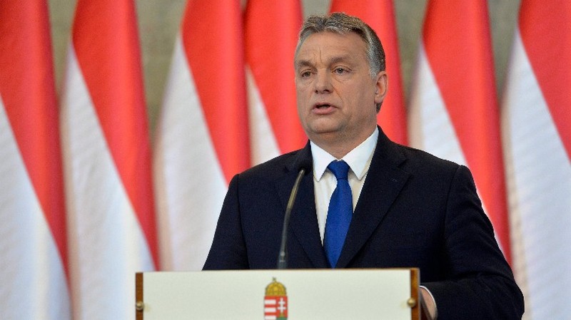 Először várják tüntetők Orbán évértékelőjét