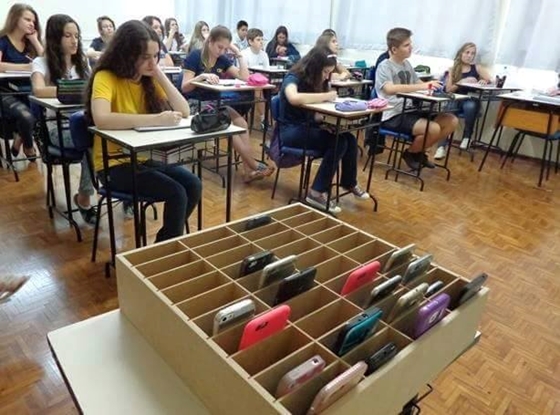 Hatalmas baromság, vagy a magyar oktatás utolsó reménye? Mit talált fel ez a tanár?