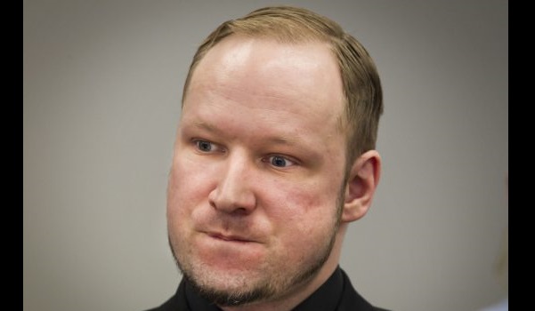 A tömeggyilkos Breivik pert nyert a norvég állammal szemben