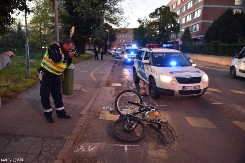 Rendőrautó gázolt el egy kerékpárost Szombathelyen