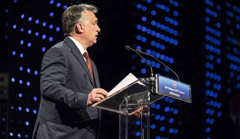 Orbán: Példátlan összefogás van Magyarországon a sportért, a futballért 