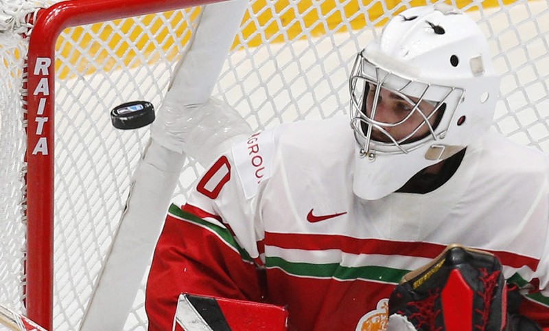 A magyar jégkorong-válogatott kapusa az NHL-be igazolt