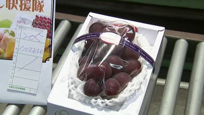 3 millió forintért adtak el egy fürt szőlőt Japánban