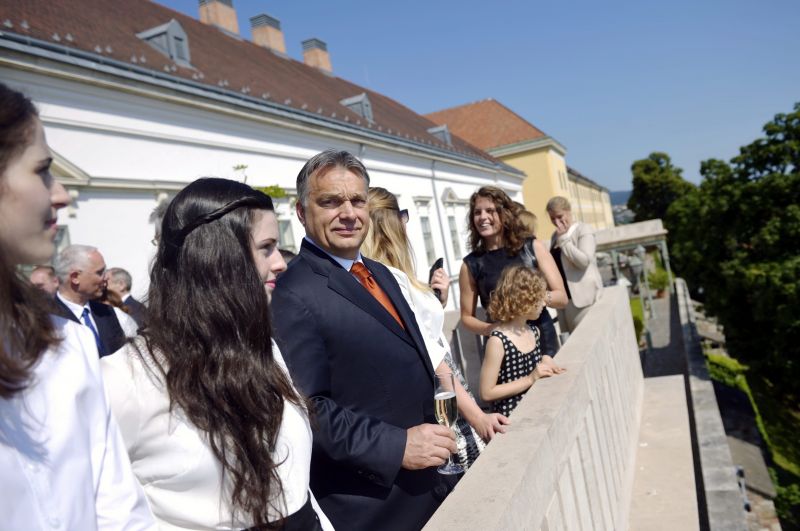 Demszky megszólalt: Orbán így bünteti Budapestet a két bukásért