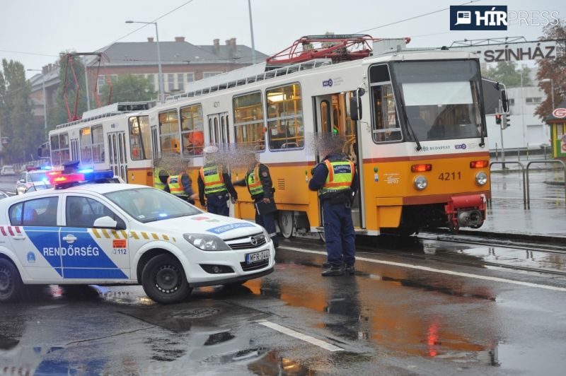 Újpesti baleset: férje végignézte, ahogy halálra gázolja feleségét a villamos