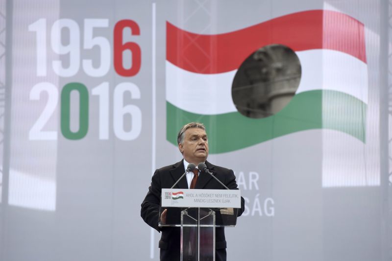 Orbán: Meg kell menteni Brüsszelt az elszovjetesedéstől