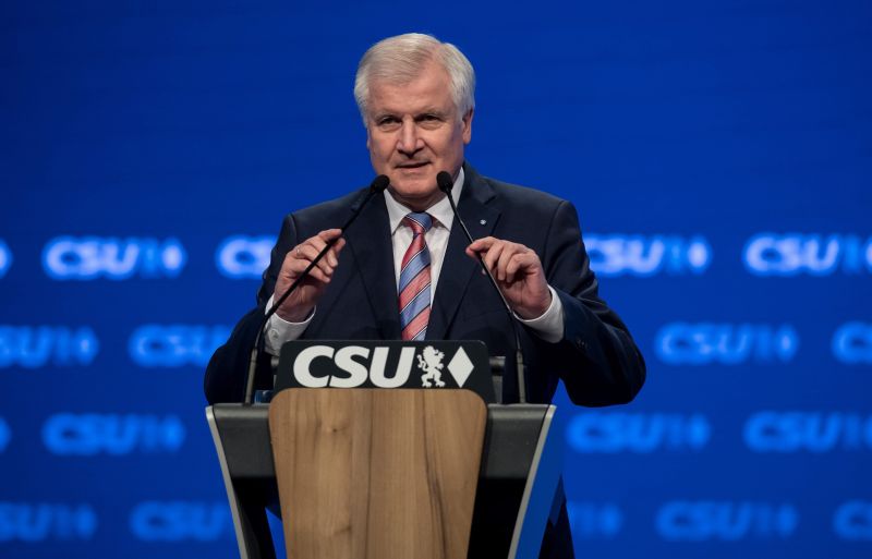 Továbbra sincs egyetértés a menekültpolitikában a CSU és a CDU között