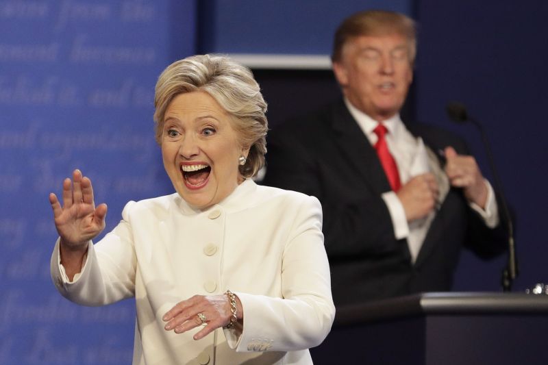 Az utolsó felmérések szerint szinte biztos Hillary Clinton győzelme 