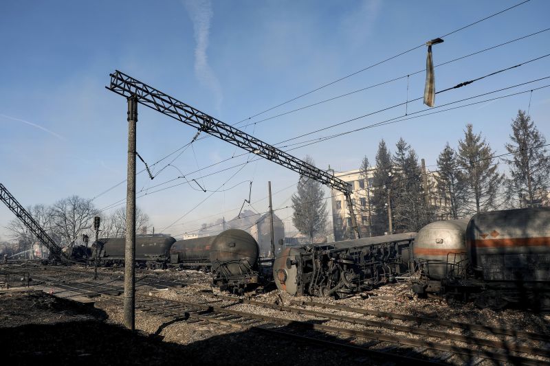 Megrázó felvételek a bulgáriai vonatbalesetről