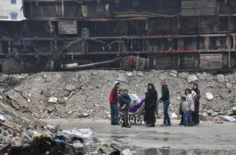Vége a tűzszünetnek, megint lőnek Aleppóban