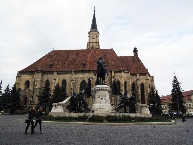 Magyar fiatalokat támadtak meg Kolozsváron