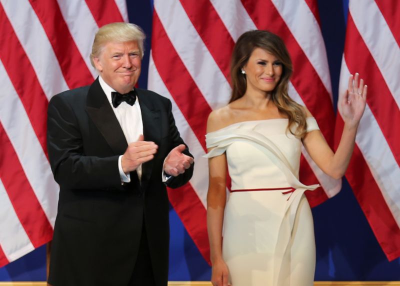 Külön alszik Donald és Melania Trump, válságban lehet a házasságuk