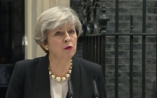 Theresa May: ez volt minden idők leggyávább terrortámadása