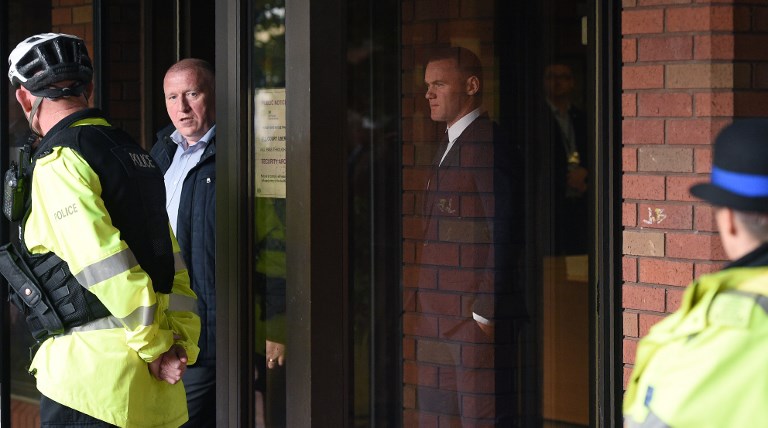 Elvették a jogosítványát és közmunkára ítélték Rooneyt