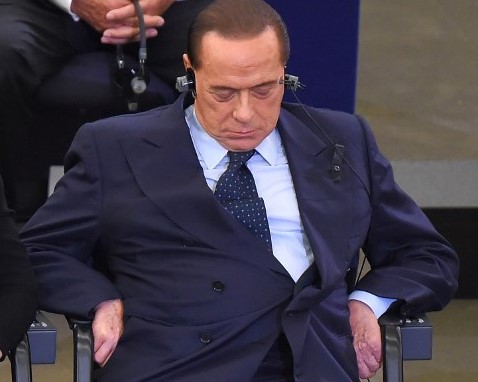 Visszatért a politikába Silvio Berlusconi