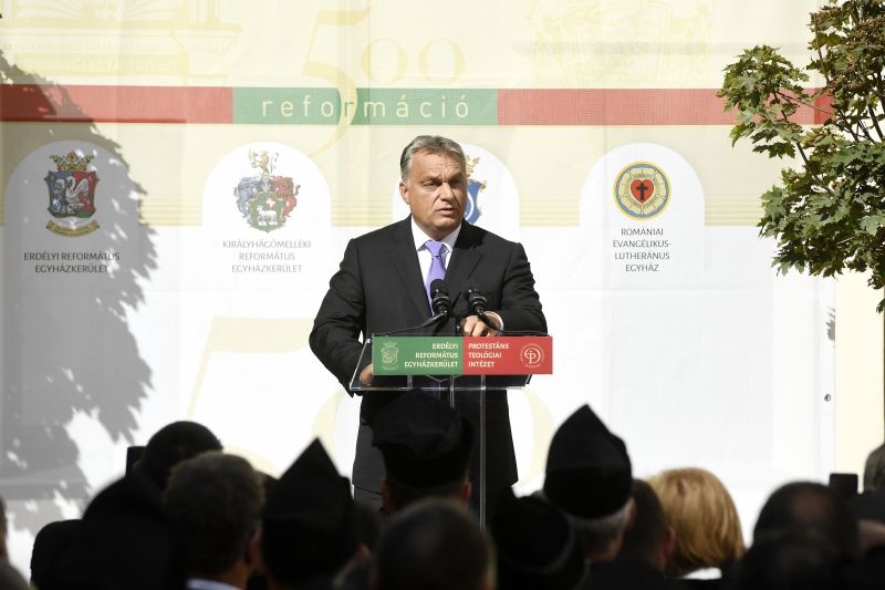 Orbán szerint a magyar nyelven írott jövőben a nemzeti büszkeség kora jön