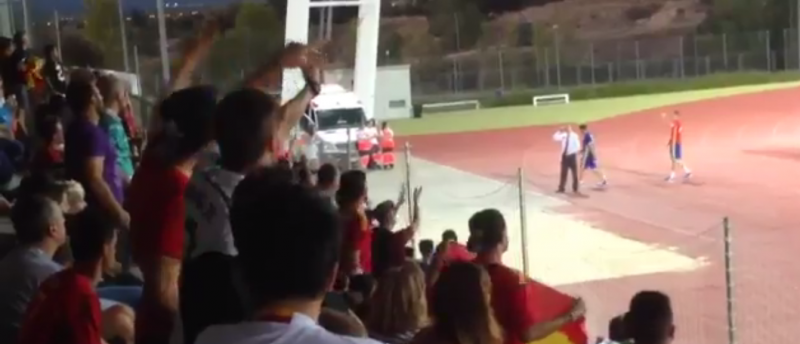 Kifütyülték a nézők az edzésen Gerard Piquét – videó