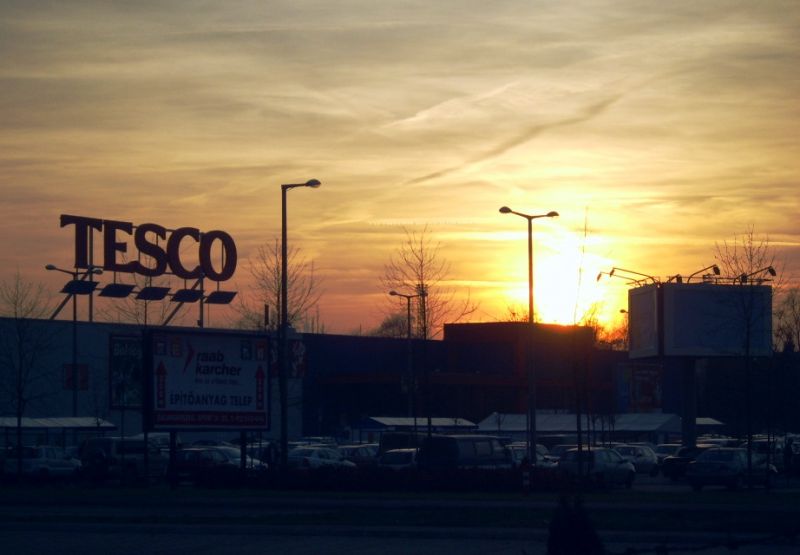 Háromezer forint kártérítést adott a Tesco a törölt online rendelésekért