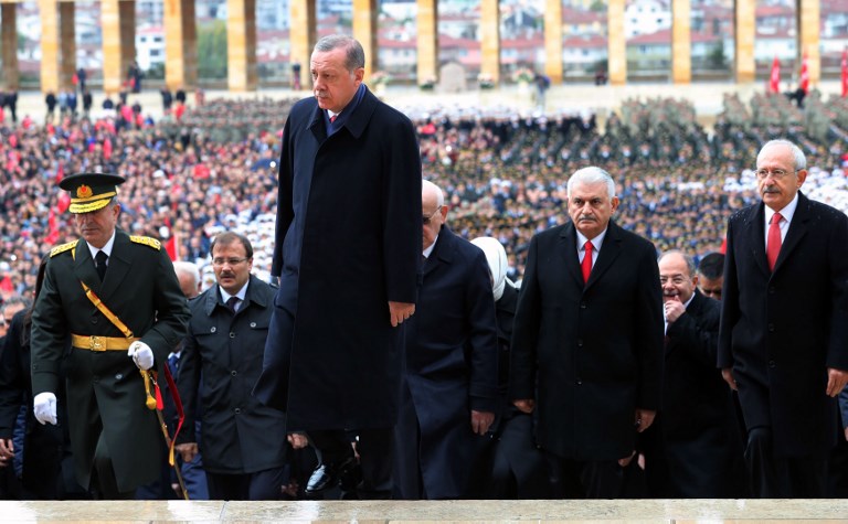 "Fasiszta diktátor" – ismét sikerült megsérteni a török elnököt 