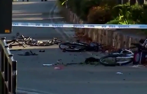 Biciklisek és gyalogosok közé hajtott egy autós Manhattanben – 8 halott