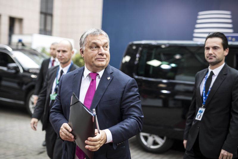 Orbán Viktor erős kijelentése: golyóbis került a puskacsőbe
