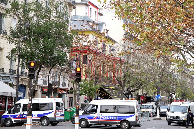 Szélesebb jogkört kaphatnak a francia rendőrök a terror elleni harchoz