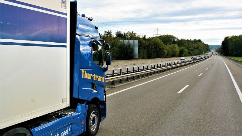 Több ezer eurót talált a magyar kamionos – visszaadta