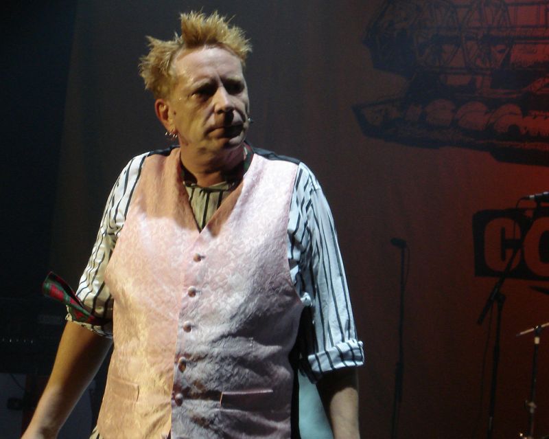 A Sex Pistols volt frontembere punk-country nótával benevez az Eurovízióra