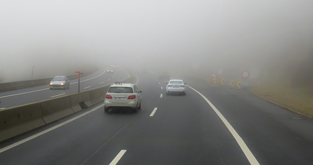 Nagy volt reggel a köd, tömegbaleset történt az M43-as autópályán