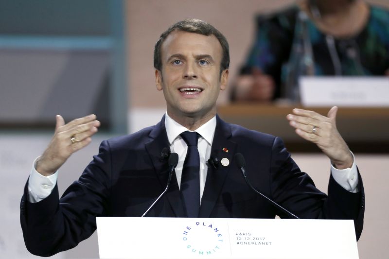 Macron kezdi visszaszerezni a népszerűségét